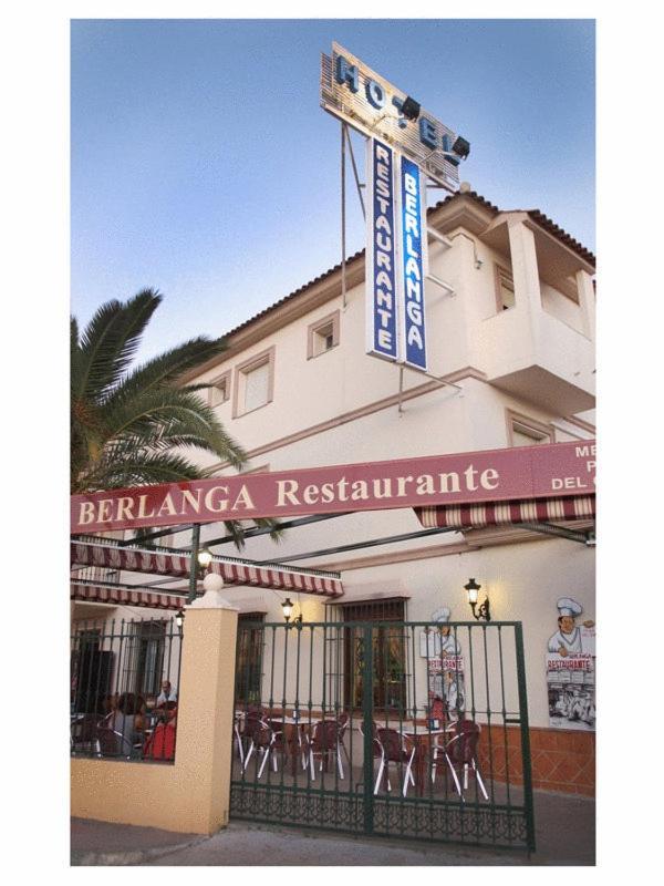 Hotel Restaurante Berlanga Ронда Екстериор снимка